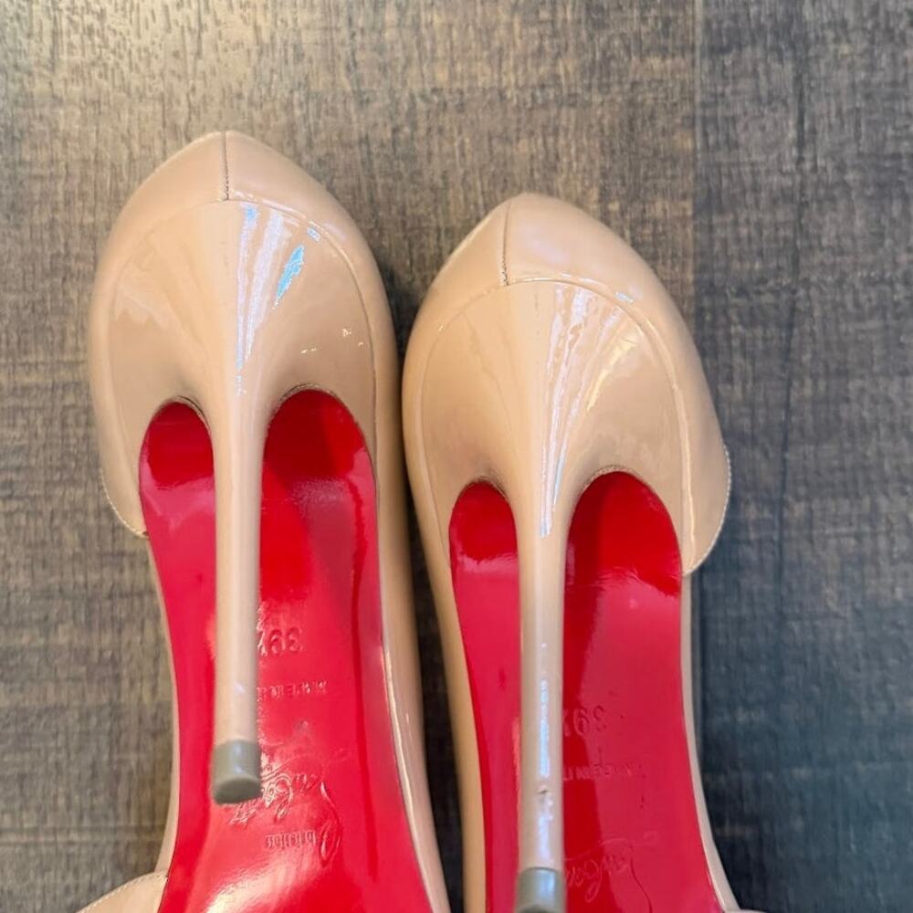 Christian Louboutin Iriza Nude Patent D'Orsay Pumps Size 39.5 - Picture 11 of 12